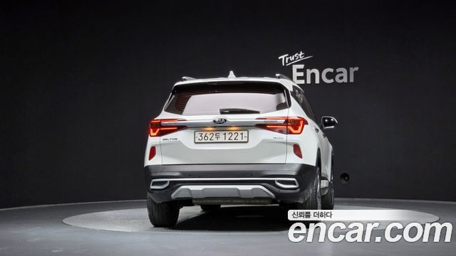 Kia Seltos из Кореи Encar