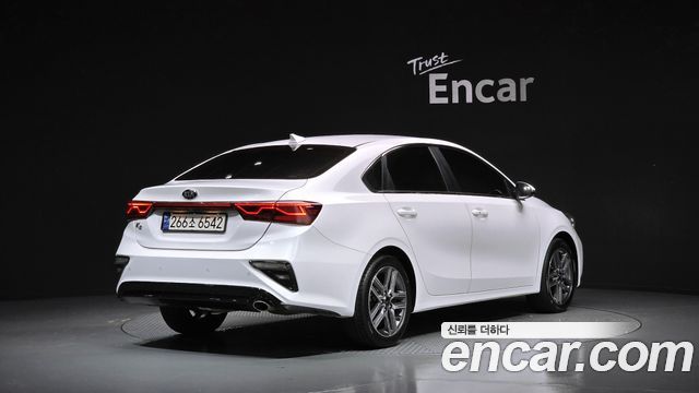 Kia K3 из Кореи Encar