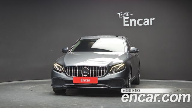 Mercedes-Benz E-Class из Кореи Encar