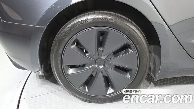 Tesla Model 3 Long Range AWD — пробег 36 405 км — фото 5 из 5