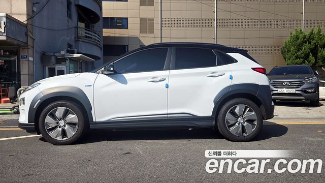 Hyundai Kona Premium — пробег 105 888 км — фото 3 из 5