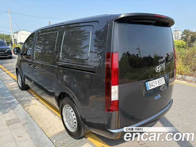 Hyundai Staria из Кореи Encar