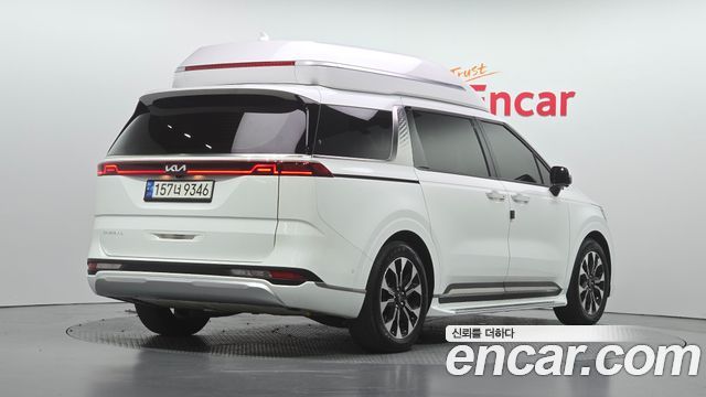Kia Carnival Diesel 7-Seater Hi-Limousine Signature — пробег 98 006 км — фото 2 из 5