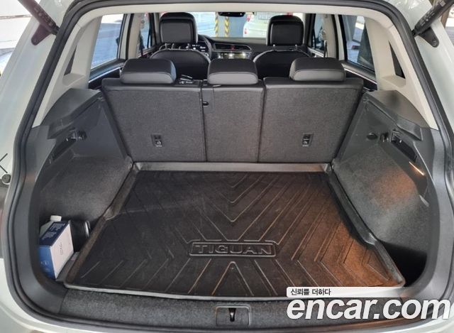 Volkswagen Tiguan 2.0 TDI 4-Motion Premium — пробег 122 201 км — фото 5 из 5