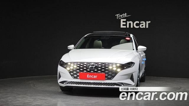 Hyundai Grandeur Calligraphy — пробег 15 403 км — фото 3 из 5
