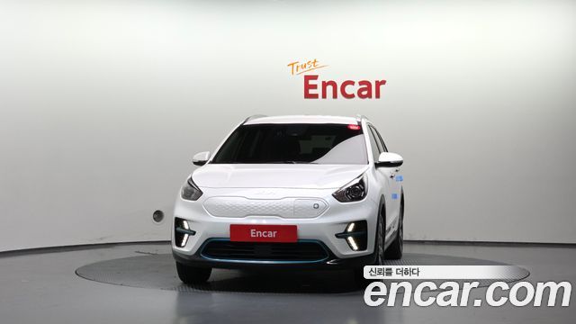Kia Niro Prestige — пробег 116 613 км — фото 3 из 5