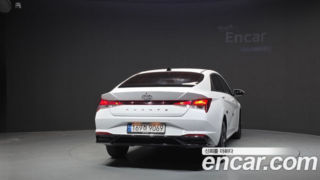 Hyundai AVANTE из Кореи Encar