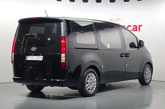 Hyundai Staria L3.5 Tourer 11-Seater Modern — пробег 40 572 км — фото 2 из 5
