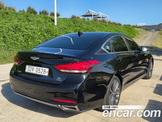 Hyundai Genesis G330 Premium AWD — пробег 120 800 км — фото 4 из 5