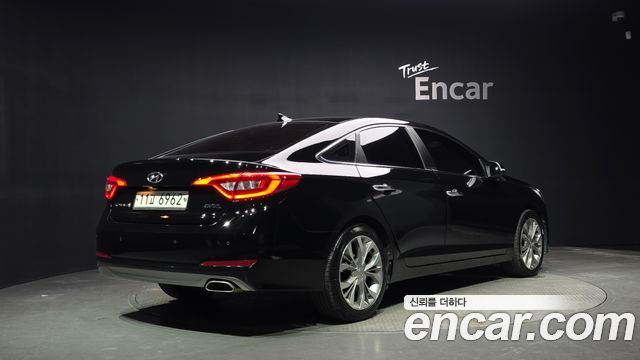Hyundai Sonata 2.0 Premium — пробег 125 203 км — фото 2 из 5