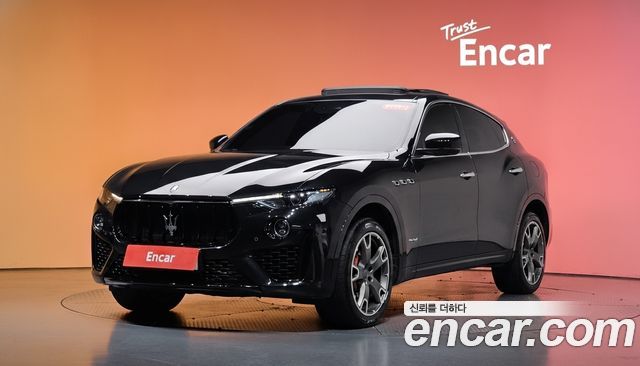 Maserati Levante из Кореи Encar