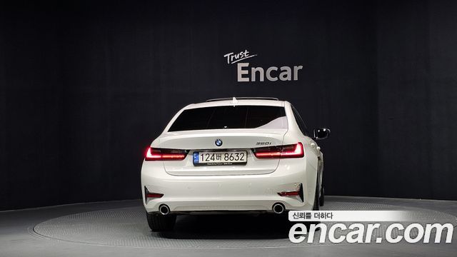 BMW 3-Series из Кореи Encar