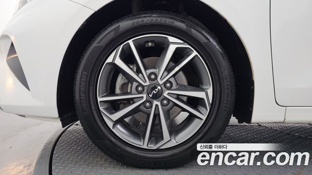 Kia K3 из Кореи Encar