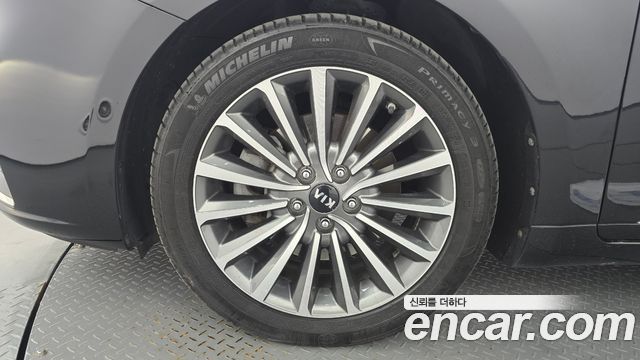 Kia K7 из Кореи Encar