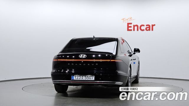 Hyundai Grandeur 2,5 Gasoline 2WD Exclusive — пробег 22 793 км — фото 4 из 5