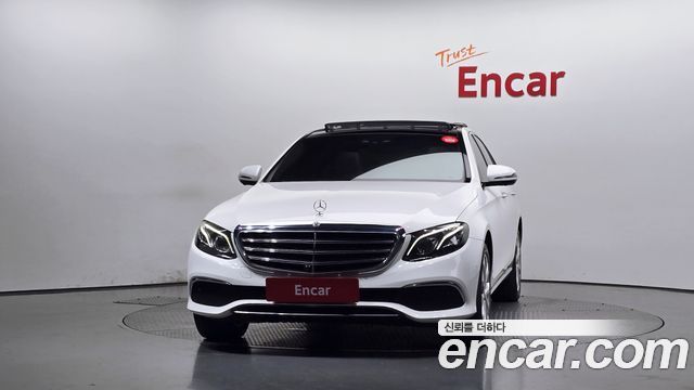 Mercedes-Benz E-Class из Кореи Encar