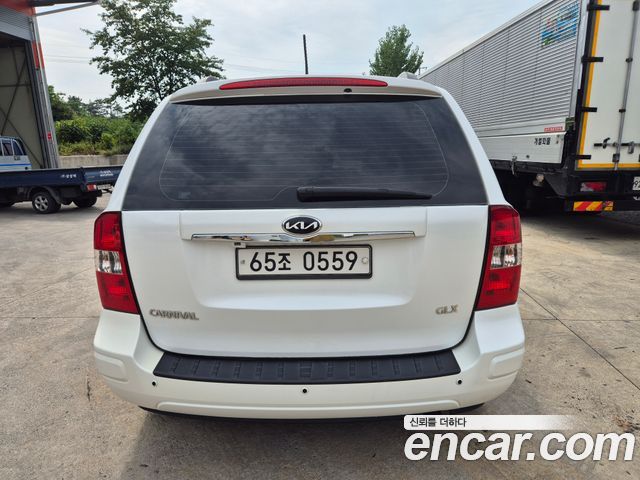 Kia Carnival New Carnival GLX High-Deluxe — пробег 250 600 км — фото 4 из 5