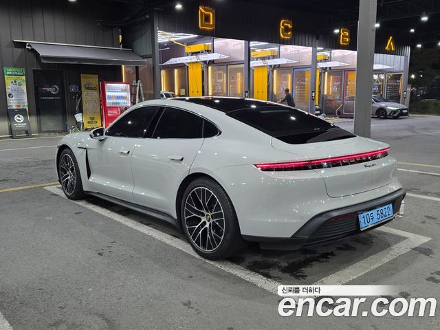 Porsche Taycan Base — пробег 48 000 км — фото 5 из 5