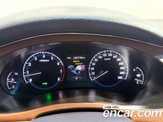 Hyundai Genesis из Кореи Encar