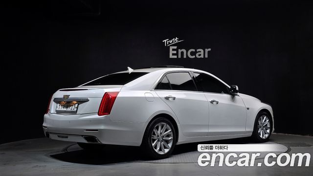 Cadillac CTS 2.0 Premium — пробег 121 323 км — фото 2 из 5