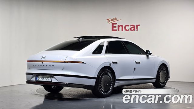 Hyundai Grandeur из Кореи Encar