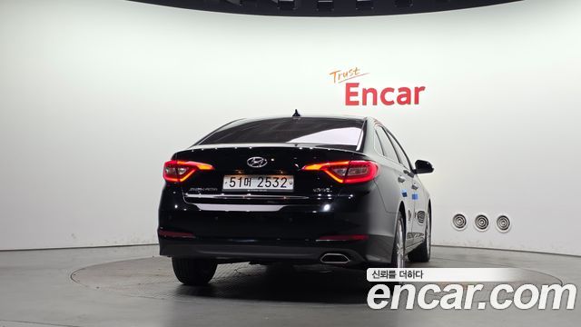 Hyundai Sonata 2.0 Smart — пробег 110 739 км — фото 4 из 5