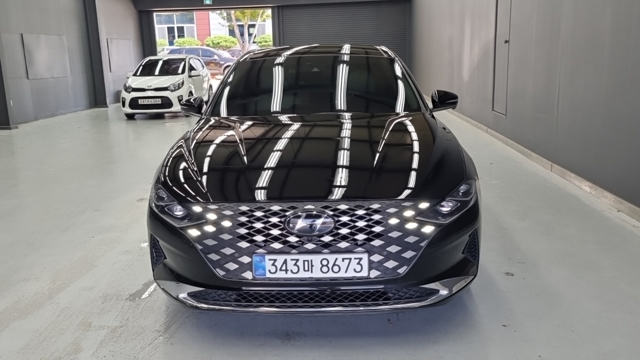 Hyundai Grandeur из Кореи Encar