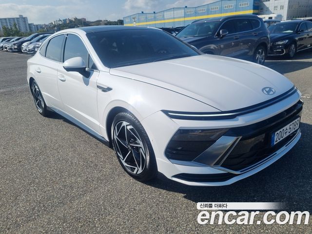 Hyundai Sonata Inspiration — пробег 7 500 км — фото 2 из 5