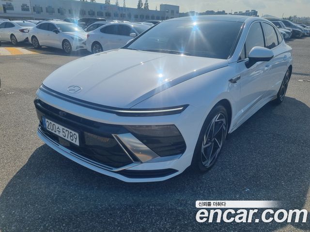 Hyundai Sonata Inspiration — пробег 7 500 км — фото 3 из 5