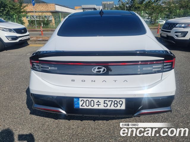 Hyundai Sonata Inspiration — пробег 7 500 км — фото 5 из 5