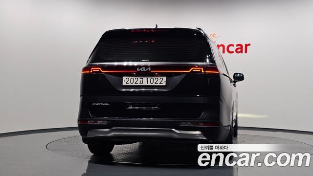 Kia Carnival из Кореи Encar