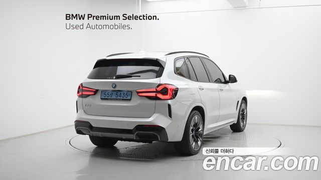 BMW iX3 M Sports — пробег 74 241 км — фото 2 из 5