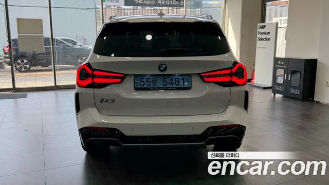 BMW iX3 M Sports — пробег 90 064 км — фото 4 из 5