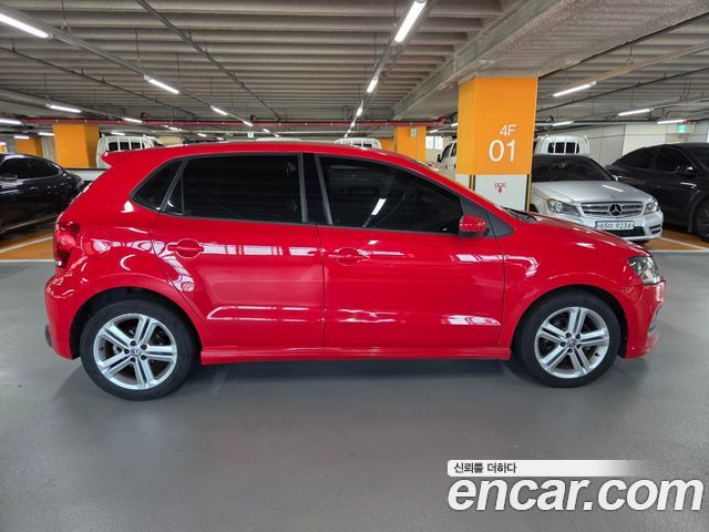 Volkswagen Polo из Кореи Encar