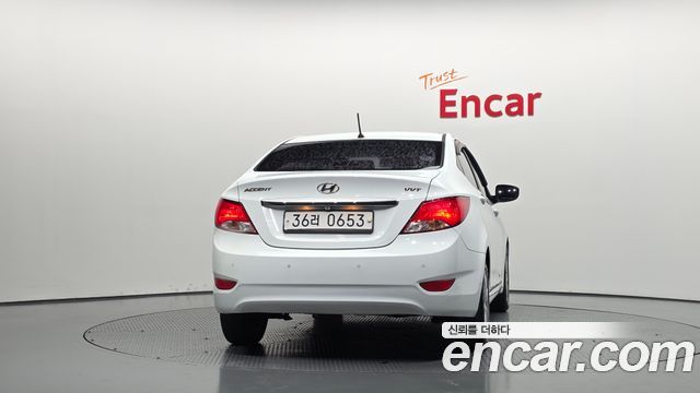 Hyundai Accent из Кореи Encar