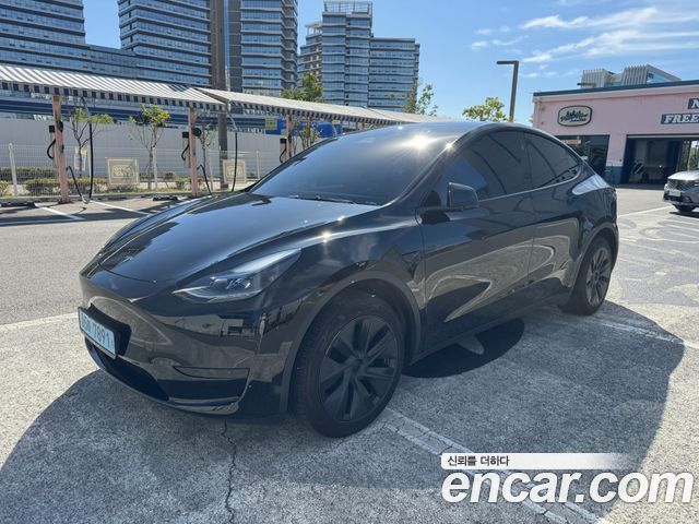 Tesla Model Y RWD — пробег 19 578 км — фото 2 из 5