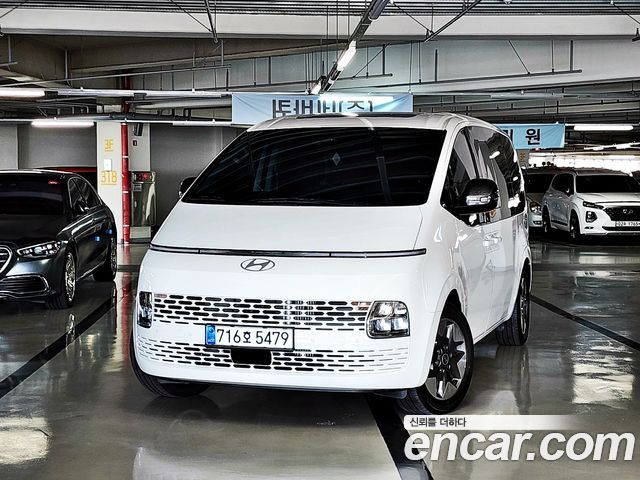 Hyundai Staria HEV 1.6 Tourer 11-Seater Modern — пробег 13 564 км — фото 1 из 5