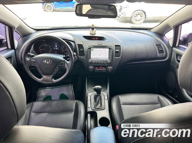 Kia K3 из Кореи Encar