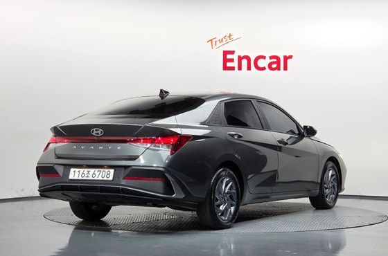 Hyundai AVANTE Modern — пробег 15 354 км — фото 2 из 5