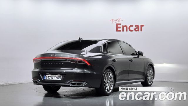 Hyundai Grandeur 2.5 Calligraphy — пробег 73 308 км — фото 2 из 5