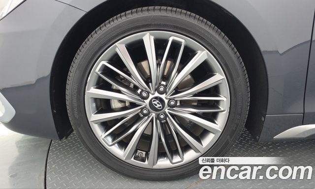 Hyundai Grandeur из Кореи Encar