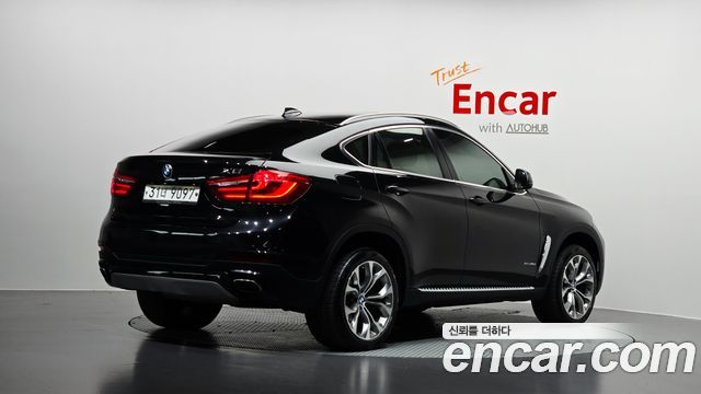 BMW X6 xDrive 30d — пробег 153 861 км — фото 2 из 5