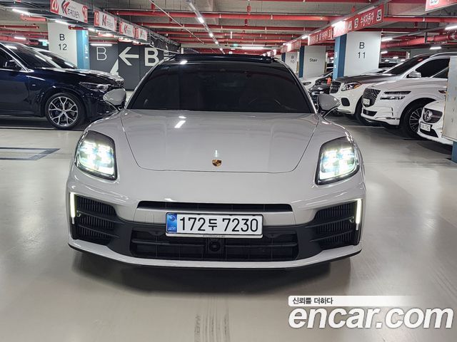 Porsche Panamera 2.9 AWD E-Hybrid — пробег 5 622 км — фото 3 из 5