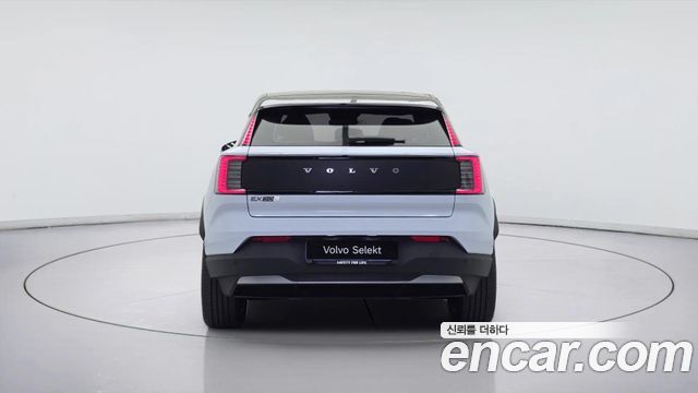 Volvo EX30 Performance Ultra — пробег 2 365 км — фото 5 из 5