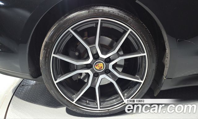 Porsche Taycan из Кореи Encar