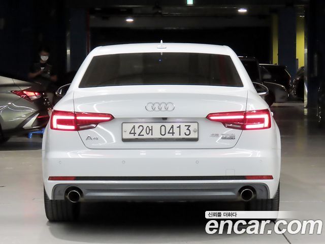 Audi A4 45 TFSI Quattro Sport — пробег 154 000 км — фото 4 из 5