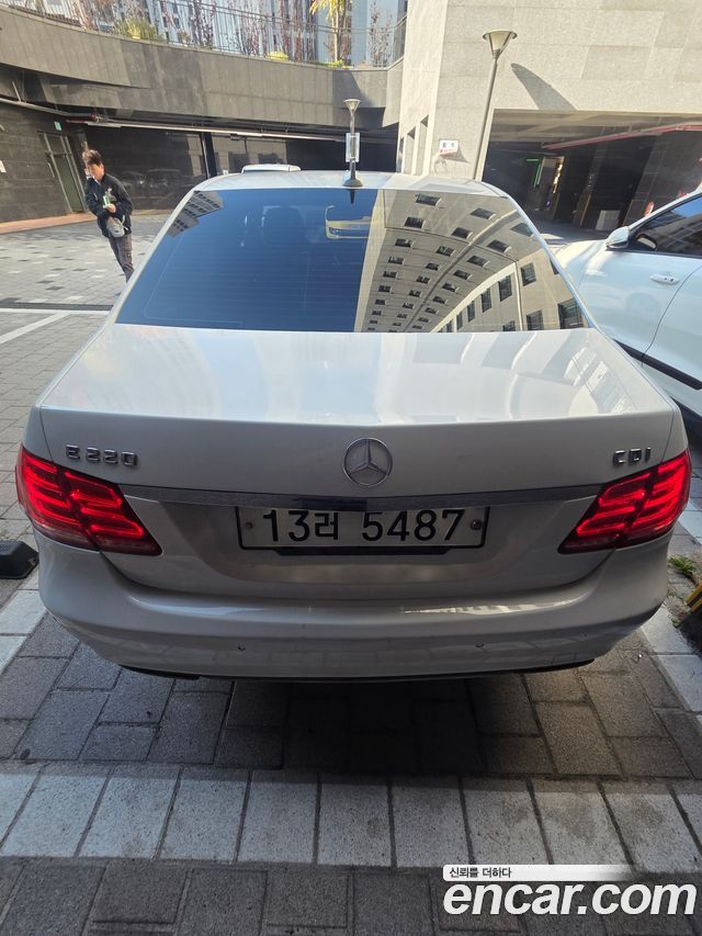 Mercedes-Benz E-Class из Кореи Encar