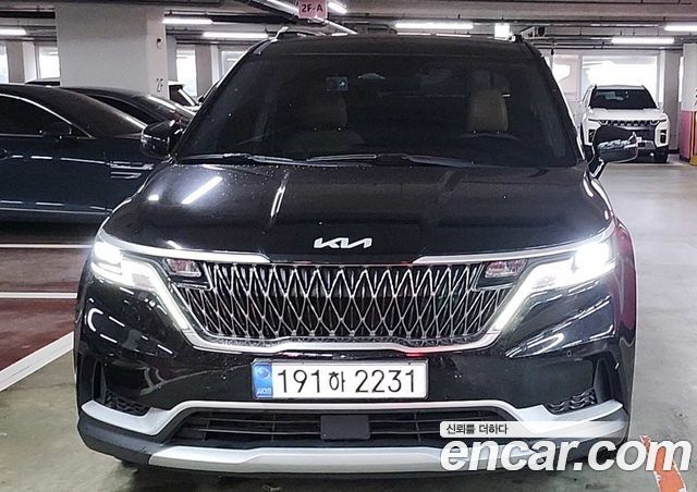 Kia Carnival Diesel 9-Seater Prestige — пробег 123 114 км — фото 1 из 5