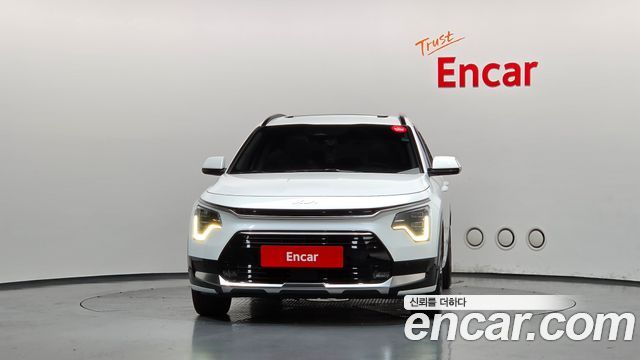 Kia Niro Signature — пробег 72 370 км — фото 3 из 5