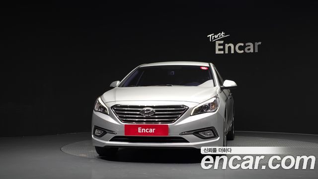 Hyundai Sonata 2.0 Smart Special — пробег 182 417 км — фото 3 из 5